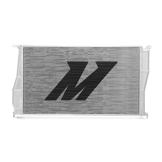 Mishimoto aluminium performance radiateur handgeschakeld passend voor BMW E82, E88, E90, E91, E92 en E93 135i 335i 2006 - 2013 - Image 2