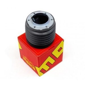 Momo stuurnaaf BMW 02 serie E10 1502 1602 1802 2002