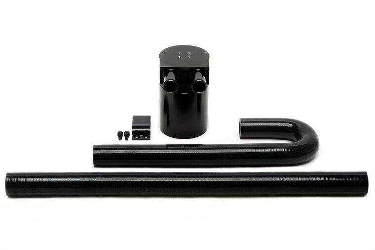 Olie catch can tank kit passend voor BMW 1 serie E82, E88 en 3 serie E90, E91, E92 en E93