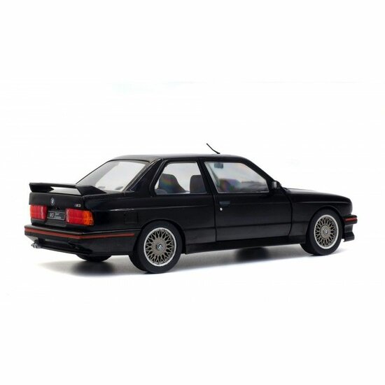 BMW M3 E30 zwart schaal 1:18 Solido - Image 4